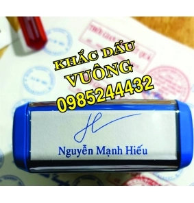 Dấu chữ ký kèm tên